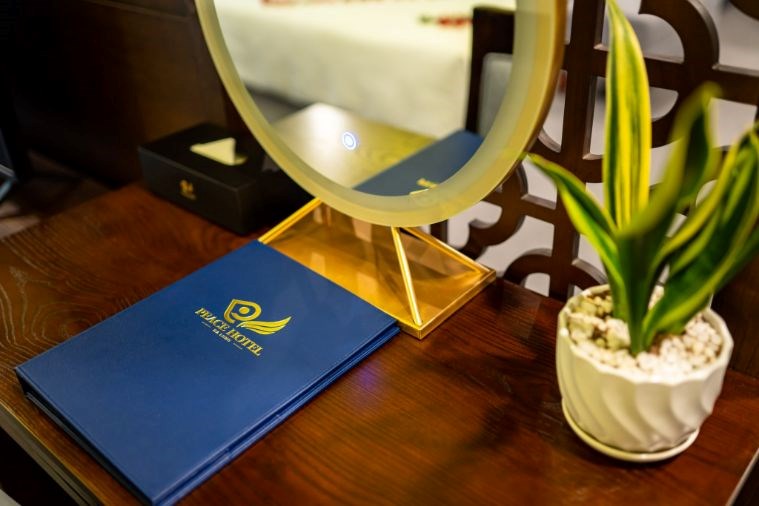 Khách Sạn Peace Hạ Long